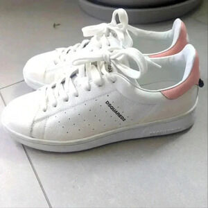 DSQUARED2 White & Pink Leather Lace Up Sneakers w Rubber Sole - size 39 like new